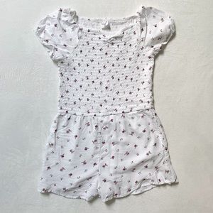 abercrombie kids NWOT Girls White Smocked Romper